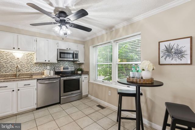 19048 PARTRIDGE WOOD DR, Germantown, MD 20874