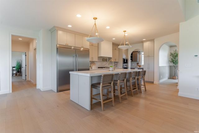 2897 Lake Drive, Newburgh, IN 47630