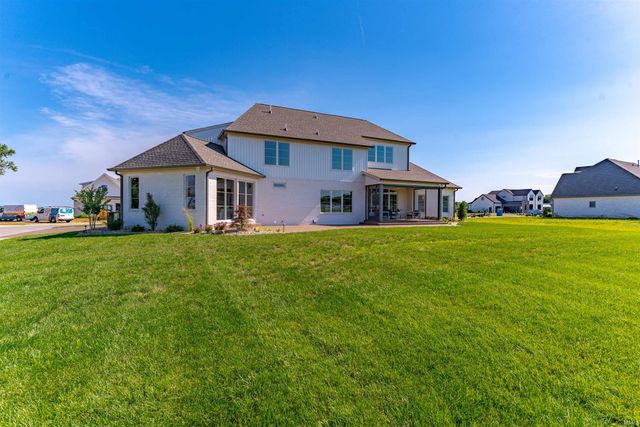 2897 Lake Drive, Newburgh, IN 47630