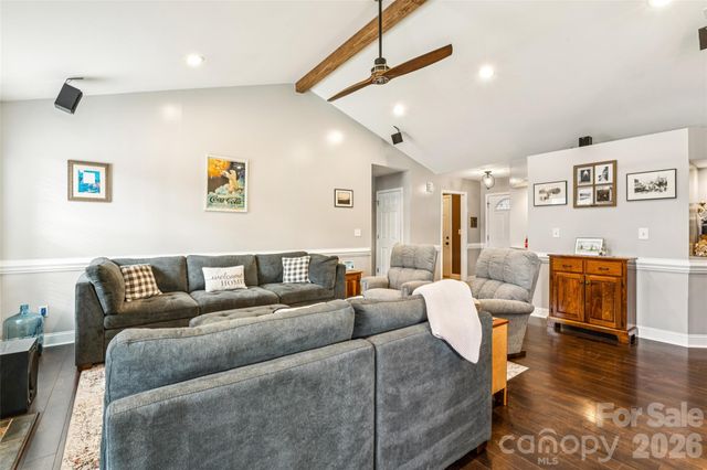 1911 Redwood Drive, Oakboro, NC 28129