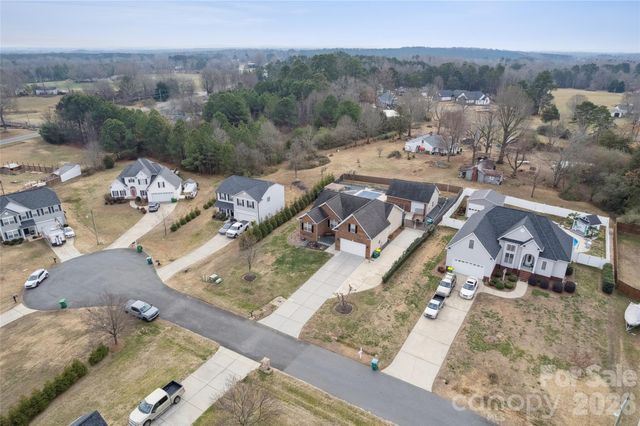 1911 Redwood Drive, Oakboro, NC 28129