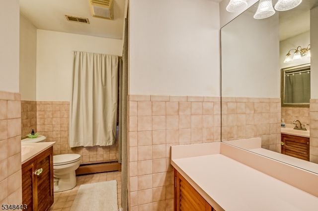 80 Gates Rd, Franklin Twp., NJ 08873