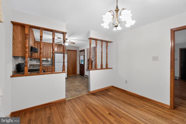 9810 WOODSBORO RD, Frederick, MD 21701