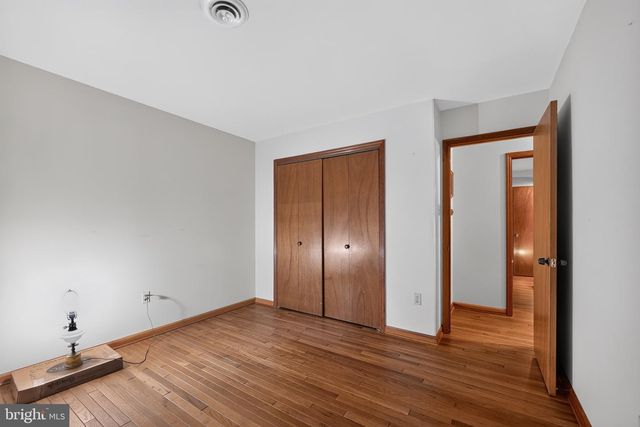 9810 WOODSBORO RD, Frederick, MD 21701