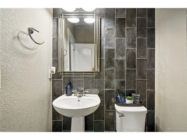 7949 S Elk Way, Aurora, CO 80016