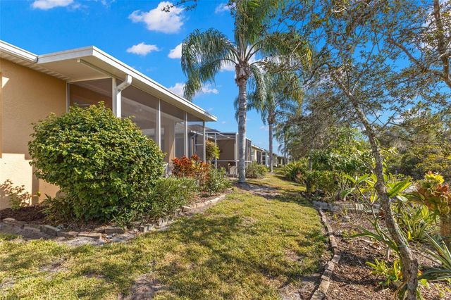 2346 OAKLEY GREEN DRIVE, Sun City Center, FL 33573