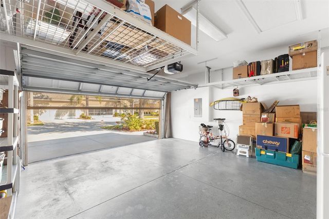 2346 OAKLEY GREEN DRIVE, Sun City Center, FL 33573