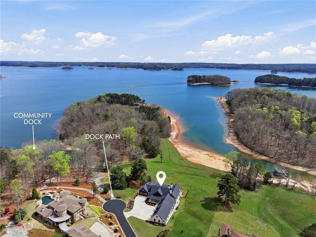 8510 Blue Heron Dr, Gainesville, GA 30506