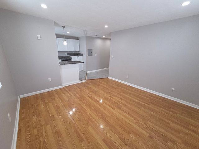 24 Colgate Road 9, Boston, MA 02131