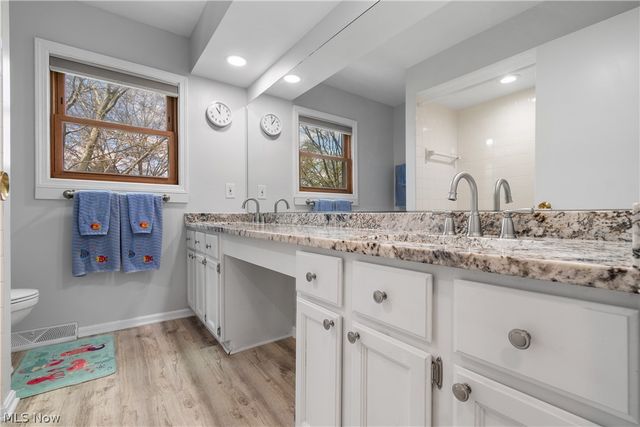 18256 Heritage Trail, Strongsville, OH 44136