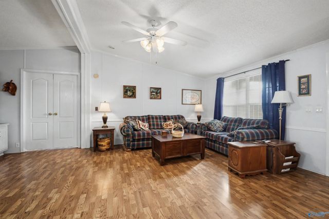 1680 County Road 584, Rogersville, AL 35652