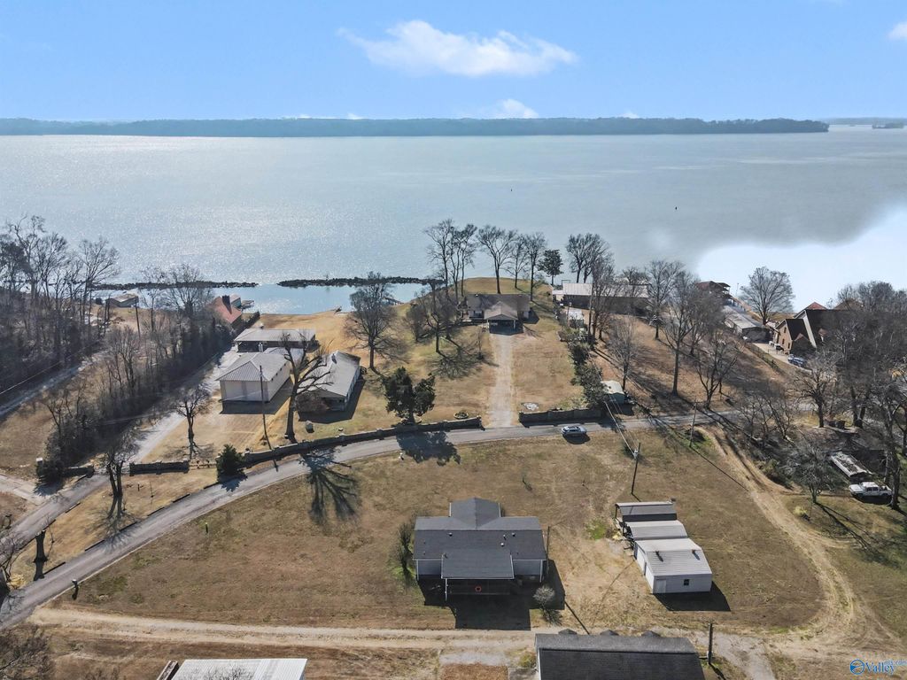 1680 County Road 584, Rogersville, AL 35652