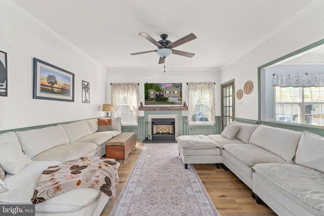 2434 HARPOON DR, Stafford, VA 22554