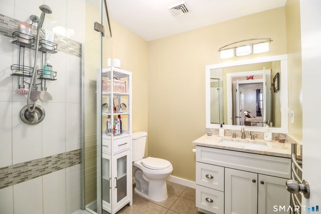 8 Marilyn Road, Brookfield, CT 06804