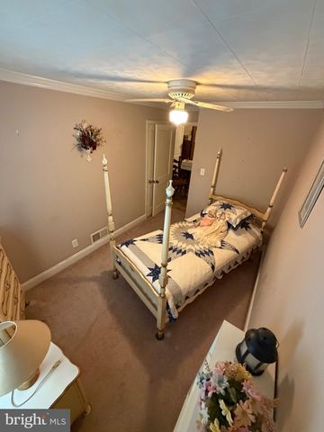 7422 MANCHESTER RD, Baltimore, MD 21222