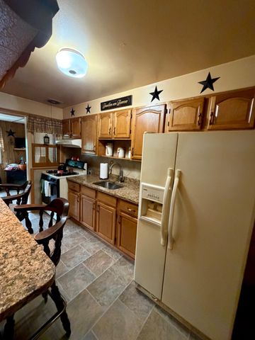 7422 MANCHESTER RD, Baltimore, MD 21222