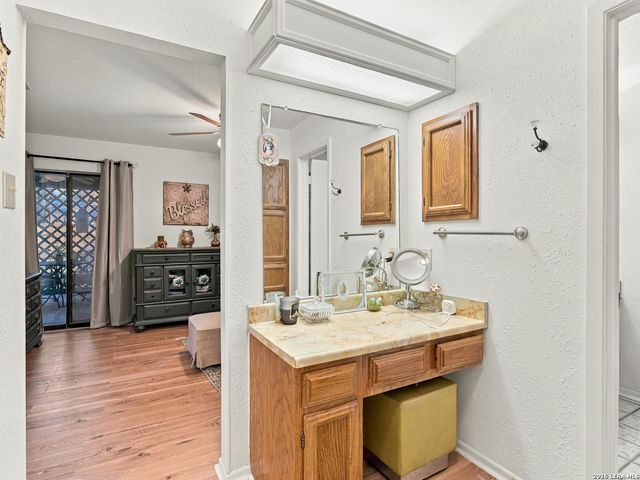11520 Huebner Rd Apt 201, San Antonio, TX 78230