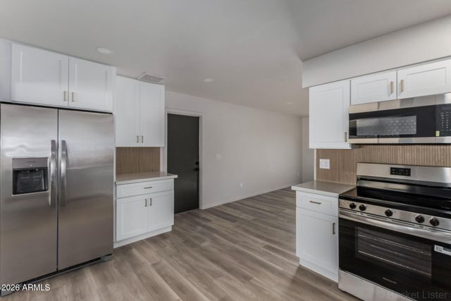 15419 N 20TH Street, Phoenix, AZ 85022