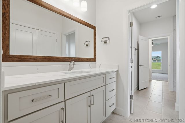 1831 E 44th Street, Sand Springs, OK 74063