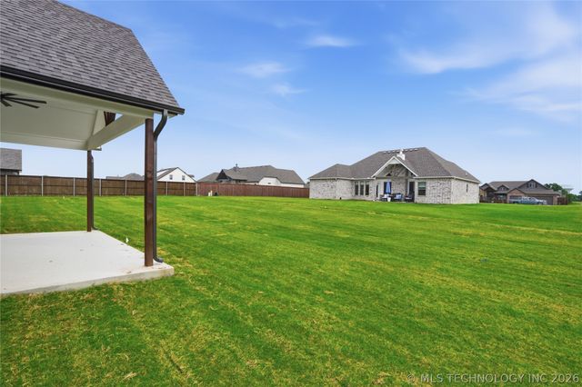 1831 E 44th Street, Sand Springs, OK 74063