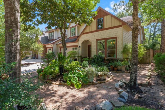 111 Douvaine Court, The Woodlands, TX 77382