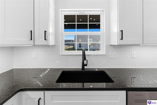 43 Betty Boyd Lane, Brandenburg, KY 40108