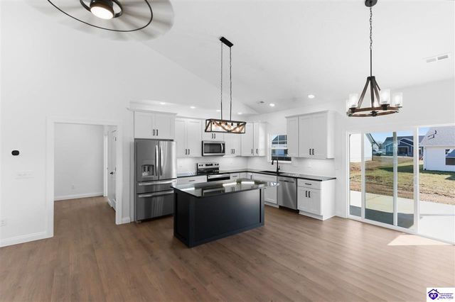 43 Betty Boyd Lane, Brandenburg, KY 40108