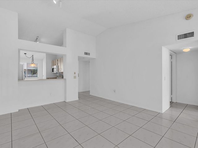 7663 Trent Drive 216, Tamarac, FL 33321