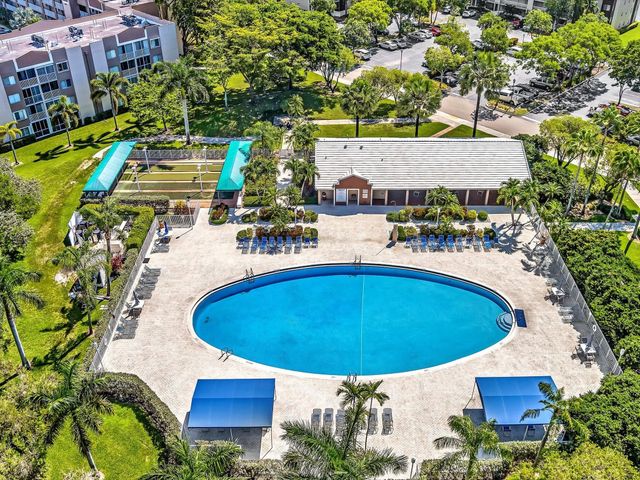 7663 Trent Drive 216, Tamarac, FL 33321