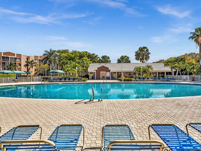 7663 Trent Drive 216, Tamarac, FL 33321