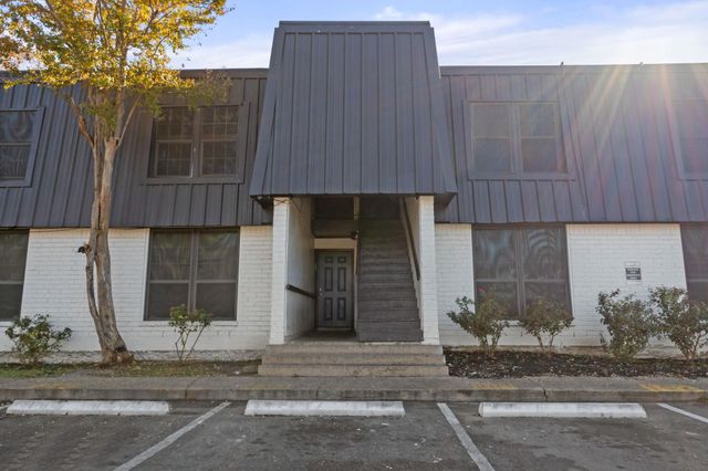 1720 Wooten Park DR 113, Austin, TX 78757