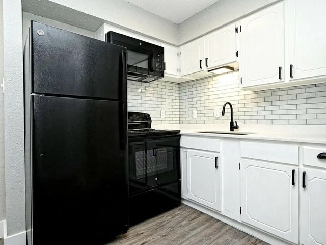 1720 Wooten Park DR 113, Austin, TX 78757