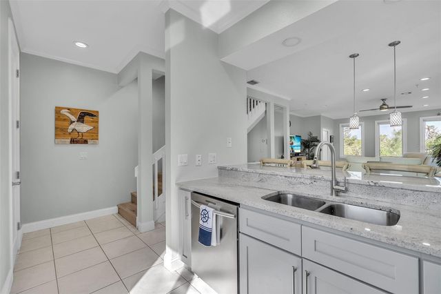 848 EVERGREEN WAY, Longboat Key, FL 34228