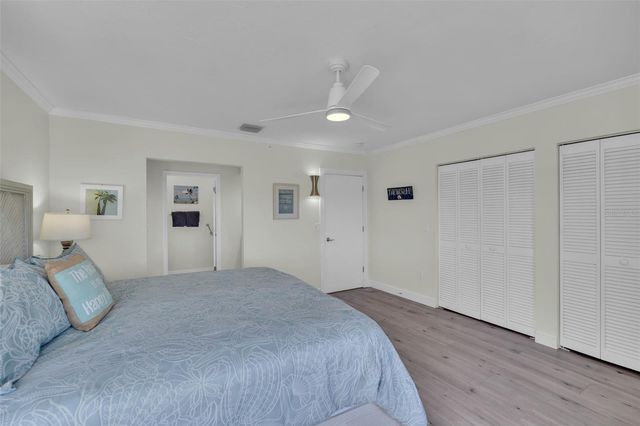 848 EVERGREEN WAY, Longboat Key, FL 34228
