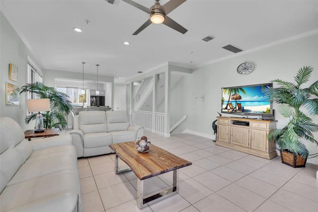 848 EVERGREEN WAY, Longboat Key, FL 34228