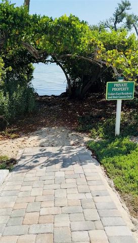 848 EVERGREEN WAY, Longboat Key, FL 34228
