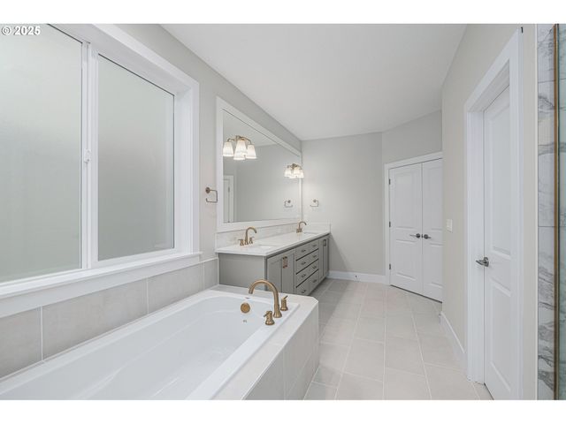 17858 Nw Layla Lot 20, Portland, OR 97229