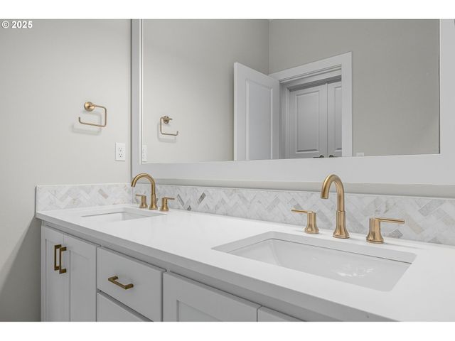 17858 Nw Layla Lot 20, Portland, OR 97229