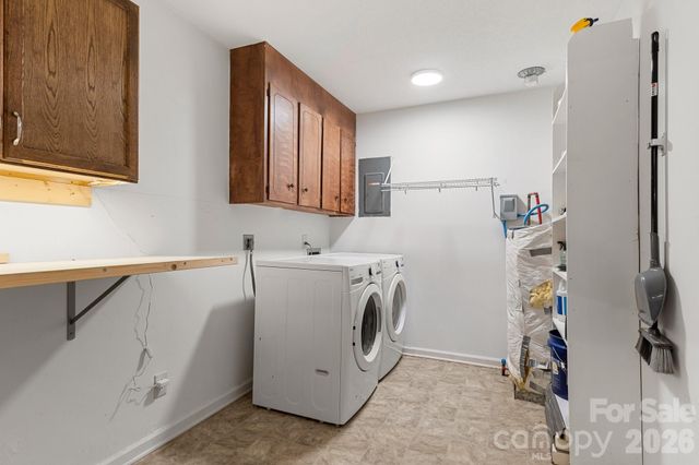 9118 Windjammer Drive, Tega Cay, SC 29708