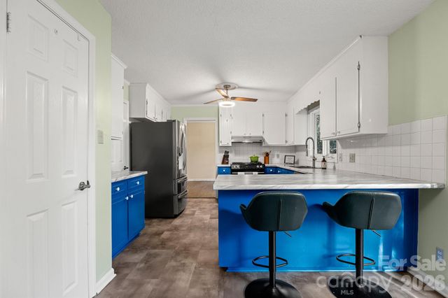 9118 Windjammer Drive, Tega Cay, SC 29708