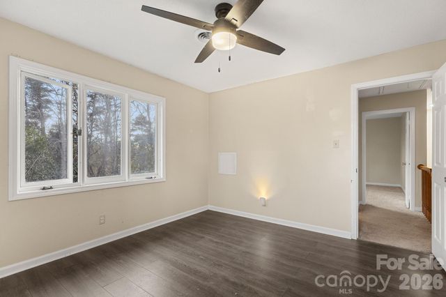 9118 Windjammer Drive, Tega Cay, SC 29708