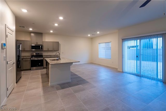 4519 Merlot Hills Avenue, Las Vegas, NV 89141