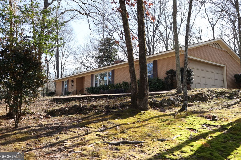 907 Mayes Way, Manchester, GA 31816