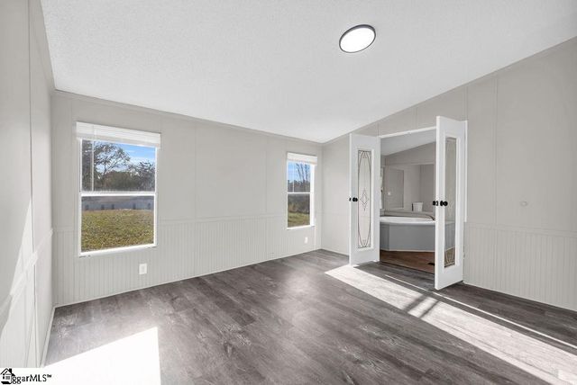 4 Riverbreeze Road, Greenville, SC 29611