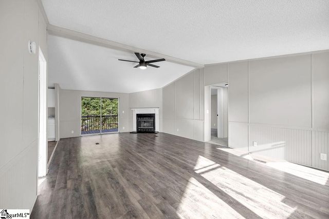 4 Riverbreeze Road, Greenville, SC 29611