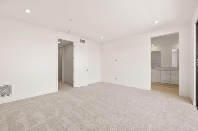 928 Galaxy Drive, Palm Springs, CA 92264