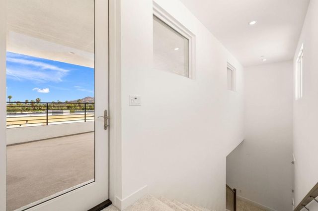 928 Galaxy Drive, Palm Springs, CA 92264