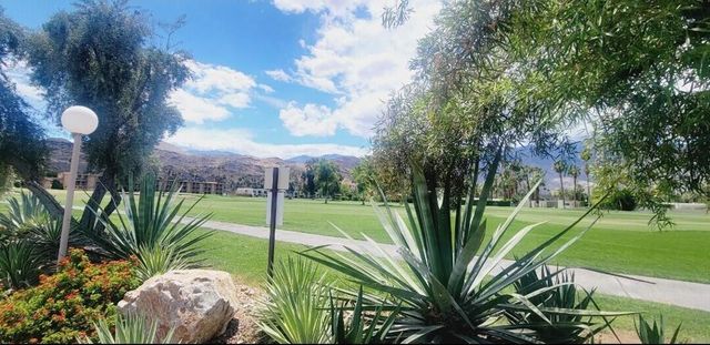 5794 Los Coyotes Drive, Palm Springs, CA 92264