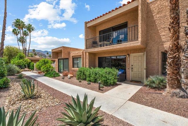 5794 Los Coyotes Drive, Palm Springs, CA 92264
