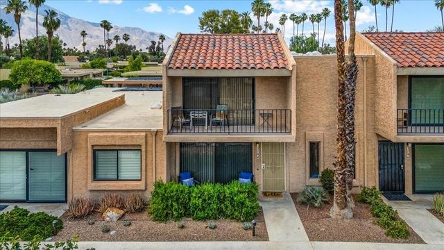 5794 Los Coyotes Drive, Palm Springs, CA 92264